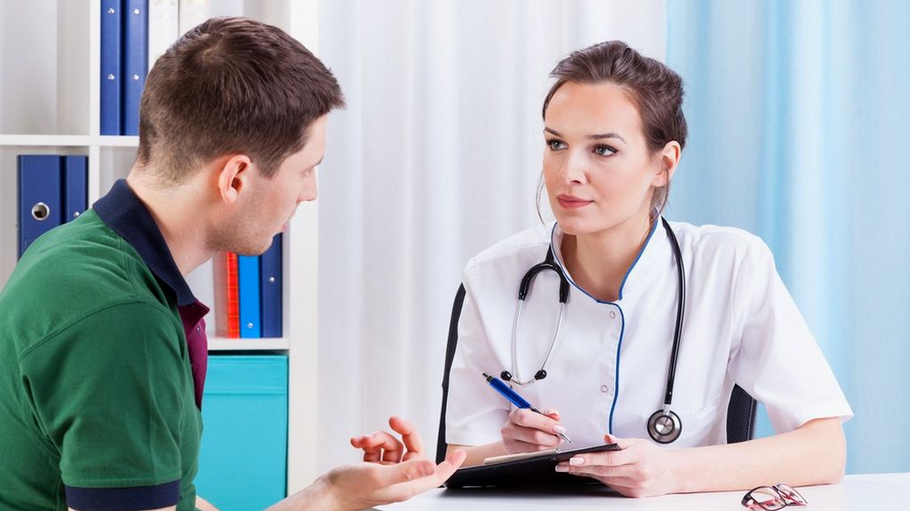 Bayan Kısa Kol Doktor Önlüğü