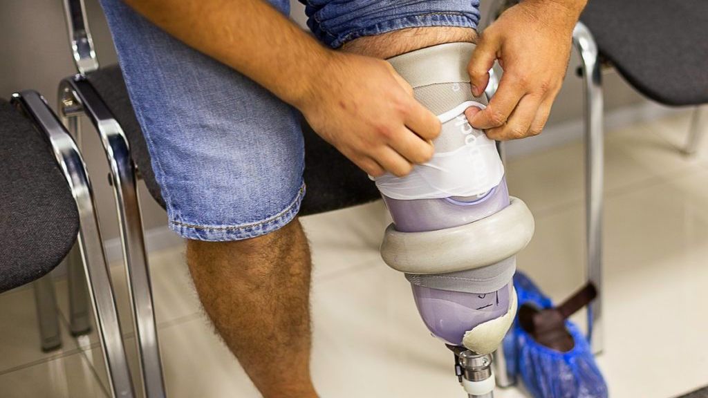 Yashirin kamera bilan osmirlar pornosini onlayn tomosha qiling