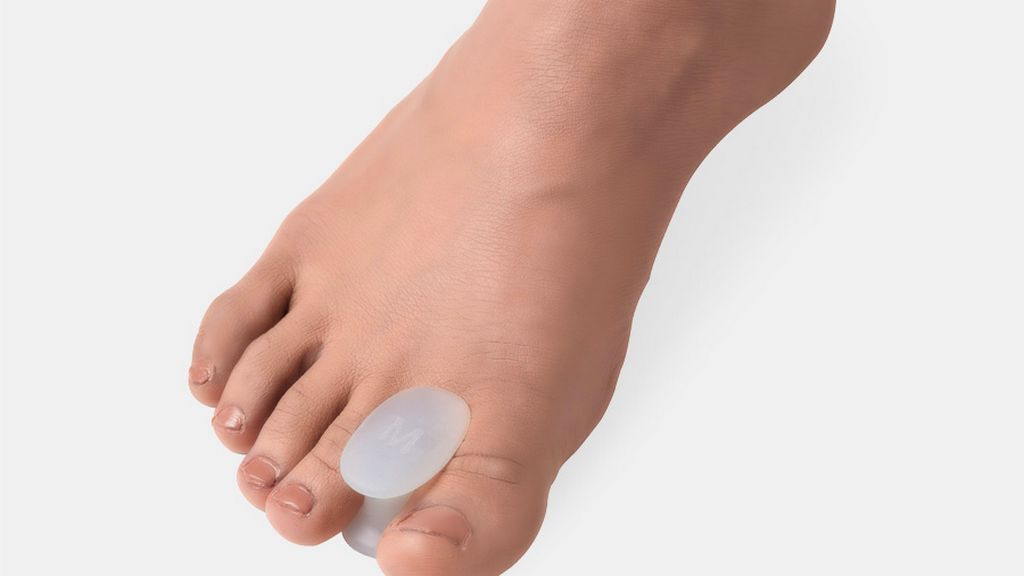 Bir erkak uch ayolning mushuklarini ruscha yalaydi Italiyalik lezbiyenlar tanalarini bir-biriga ishqalab, kuchli onanizm bilan shugullanishadi.